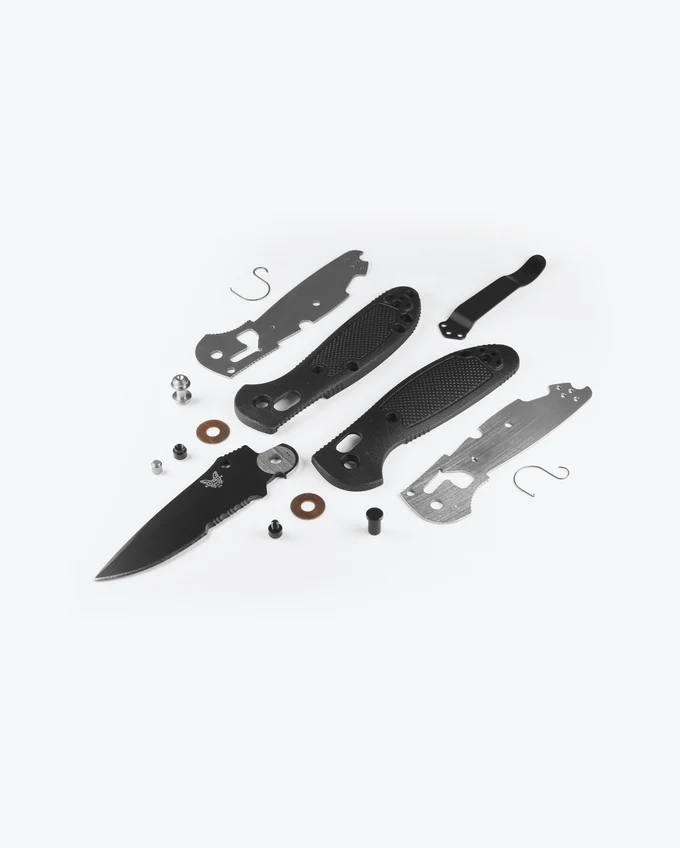 Mini Griptilian® | Black Grivory® | Drop-point - Image 2